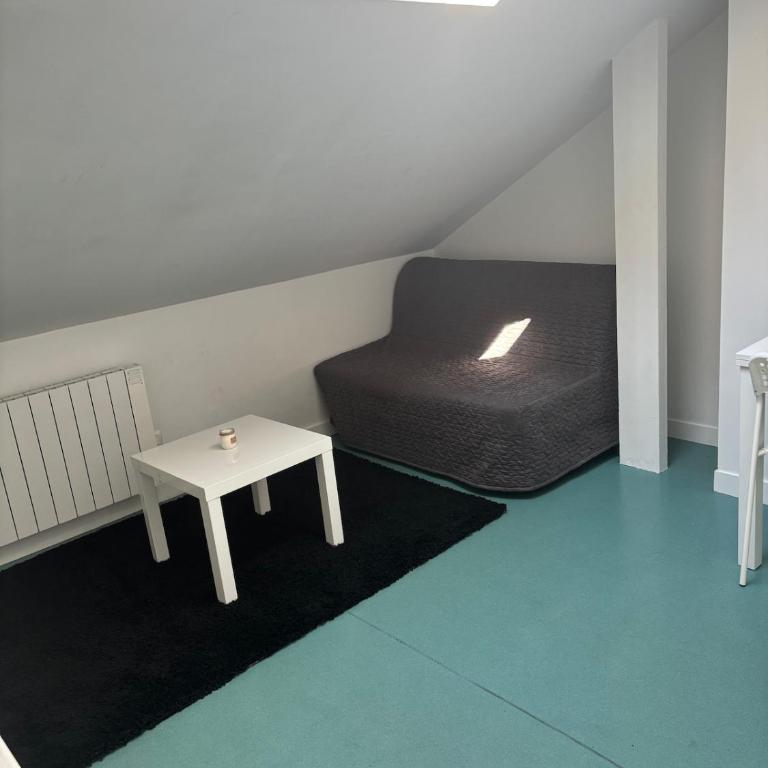 Studio proche centre ville - One-Bedroom Apartment - 4