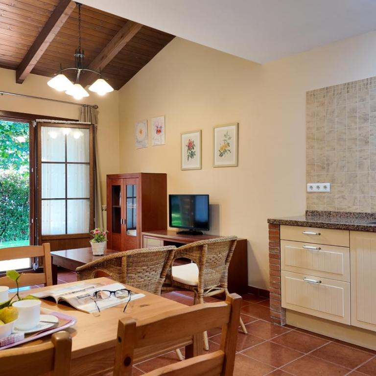 Aptos en Llanes jardín y terraza – Senda Costera - Deluxe One-Bedroom Apartment - 20