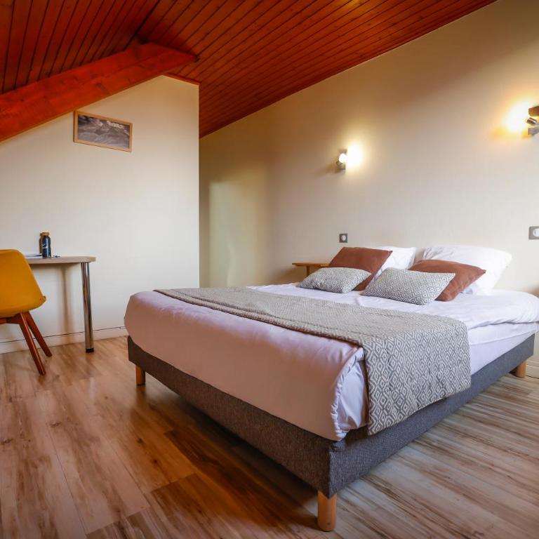 Logis Hôtel Au Gai Soleil du Mont-Aiguille - Chambre Double - 11