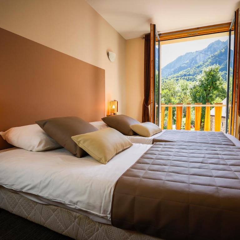 Logis Hôtel Au Gai Soleil du Mont-Aiguille - Chambre Triple Supérieure - 3