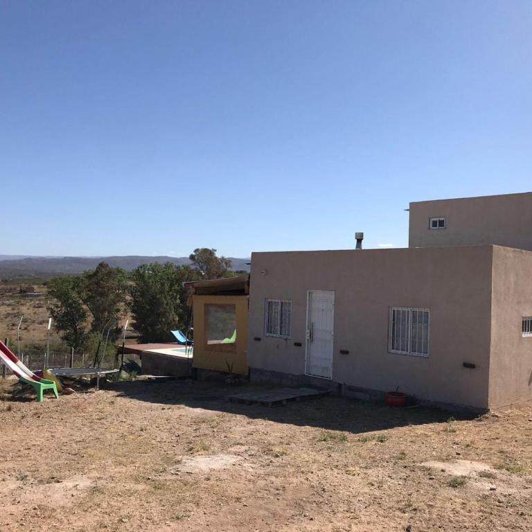 casa con vista 360 a las montañas y pileta - Casa de 2 dormitorios - 24