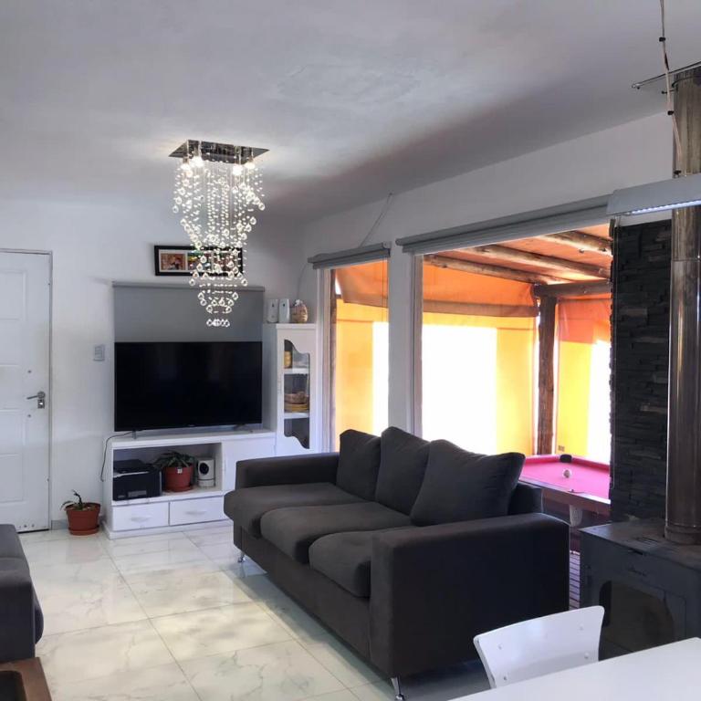 casa con vista 360 a las montañas y pileta - Casa de 2 dormitorios - 5