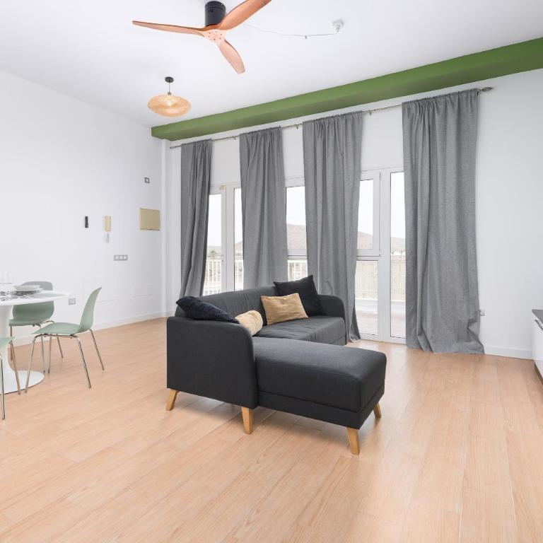 Home2Book Modern Apartment with Pool in Corralejo - Two-Bedroom Apartment - 6
