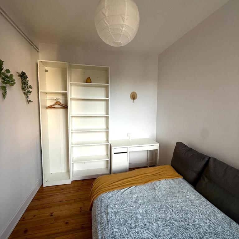 Grand T3 lumineux - proche centre & parking facile - Appartamento con 2 Camere da Letto - 4