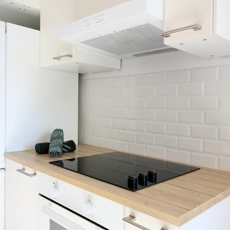 Grand T3 lumineux - proche centre & parking facile - Appartamento con 2 Camere da Letto - 11