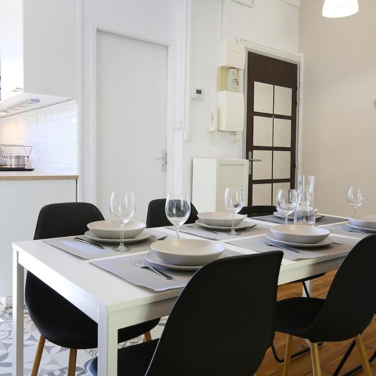 Grand T3 lumineux - proche centre & parking facile - Appartamento con 2 Camere da Letto - 31