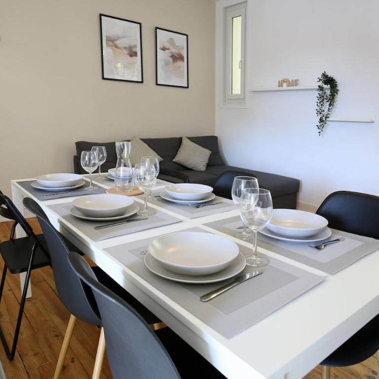 Grand T3 lumineux - proche centre & parking facile - Appartamento con 2 Camere da Letto - 33