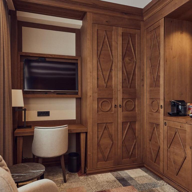 Grey Family Hotel - Double Room - 4