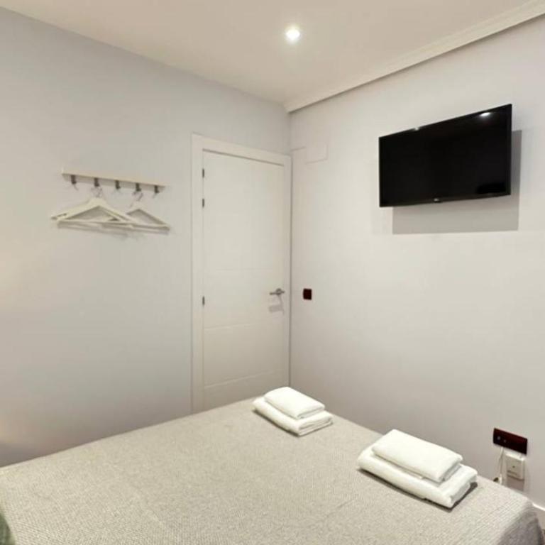 Habitaciones en Toledo - Habitación Doble con baño compartido - 4