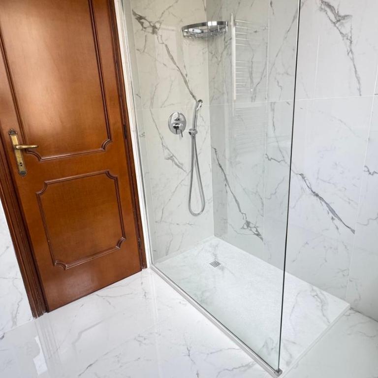 A&G Rome Sweet Home - 15 minutes from Vatican Museums - Appartamento con 2 Camere da Letto - 10