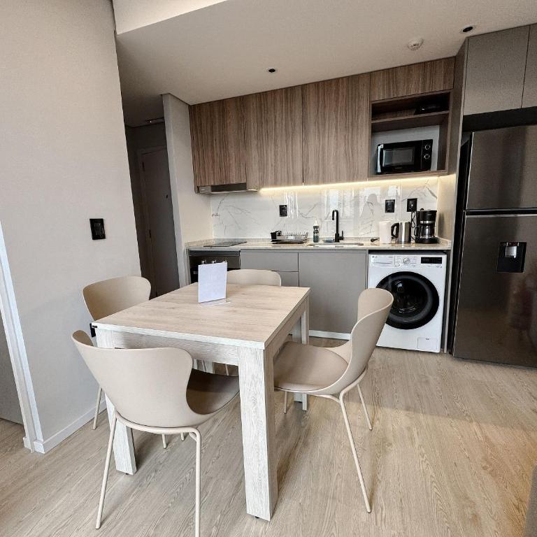 Depto. a pasos del Shopping del Sol y La Galería - Apartamento - 12