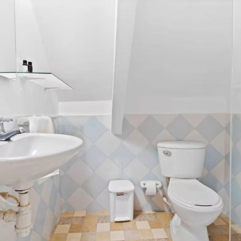 Casa Trinidad Getsemaní Hotel - Standard Triple Room - 1
