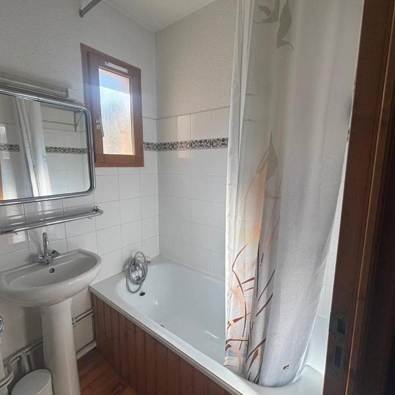 Charmant duplex montagne avec parking privatif - Apartment mit 3 Schlafzimmern - 8