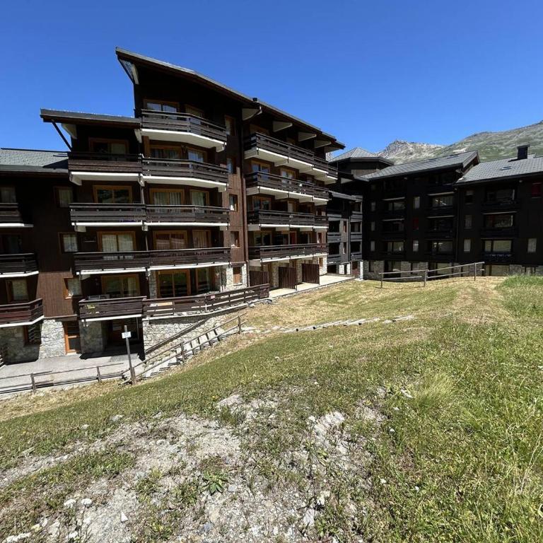 Appartement cosy à Méribel, skis aux pieds, balcon, proche commodités - FR-1-355-165 - Studio - 15