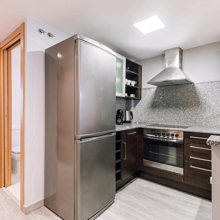 Weflating Barcelona Sants - Apartment - Ground Floor - 4
