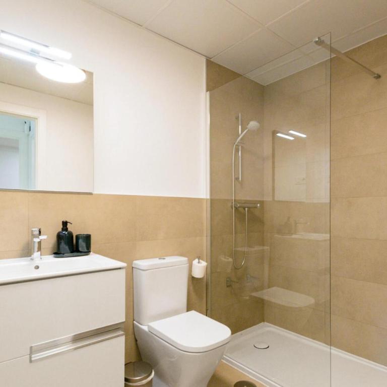 2 Bedroom Awesome Apartment In Torremolinos - Apartamento de 2 dormitorios - 13