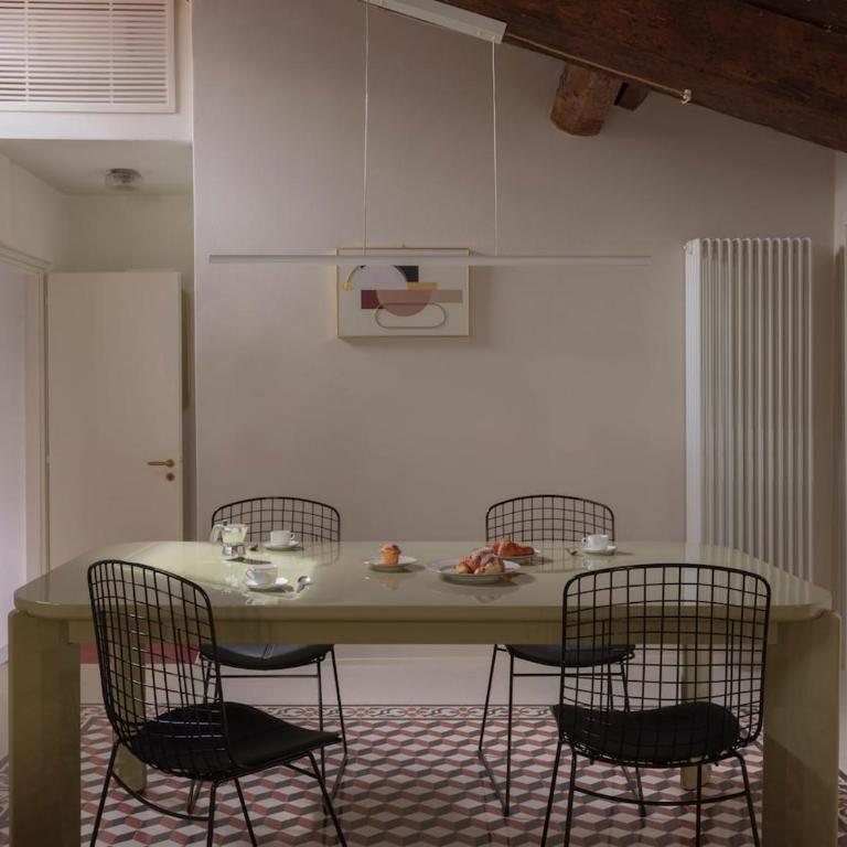 Bright Penthouse in the heart of Lucca - Numa Appartments - Appartamento con 2 Camere da Letto e Vista Città - 9
