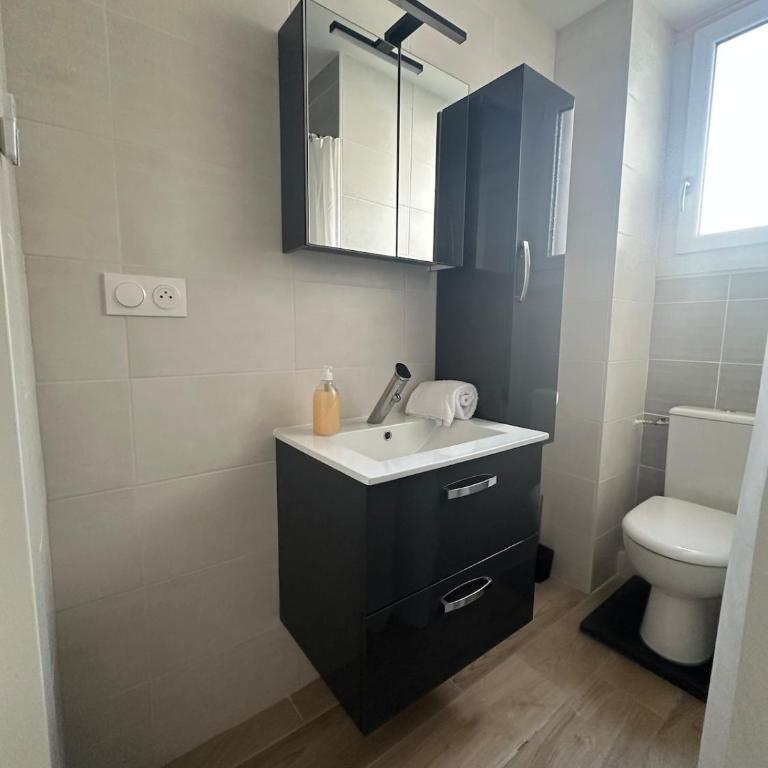Curie - Appart neuf Clim & Parking avec extérieur - Appartement 1 Chambre - 7
