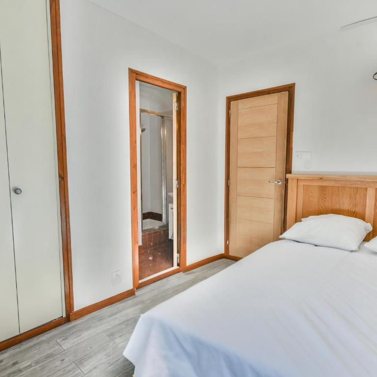 Agréable T4 aux Gets - Arrivée Skis aux Pieds - Proche Piste de la Turche - 6 Pers. - FR-1-685-48 - Appartement - 11