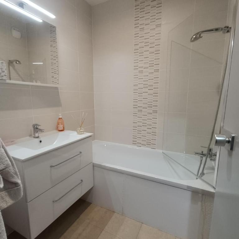 Les Herminières - Appartement Standard - 13