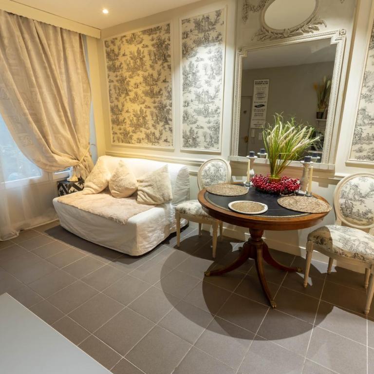Gare du Nord & Canal St-Martin - One-Bedroom Apartment - 2