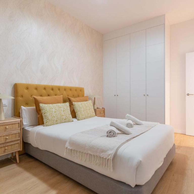 Renovated Modern -4 bedrooms 2baths-Salamanca - Apartment - 19