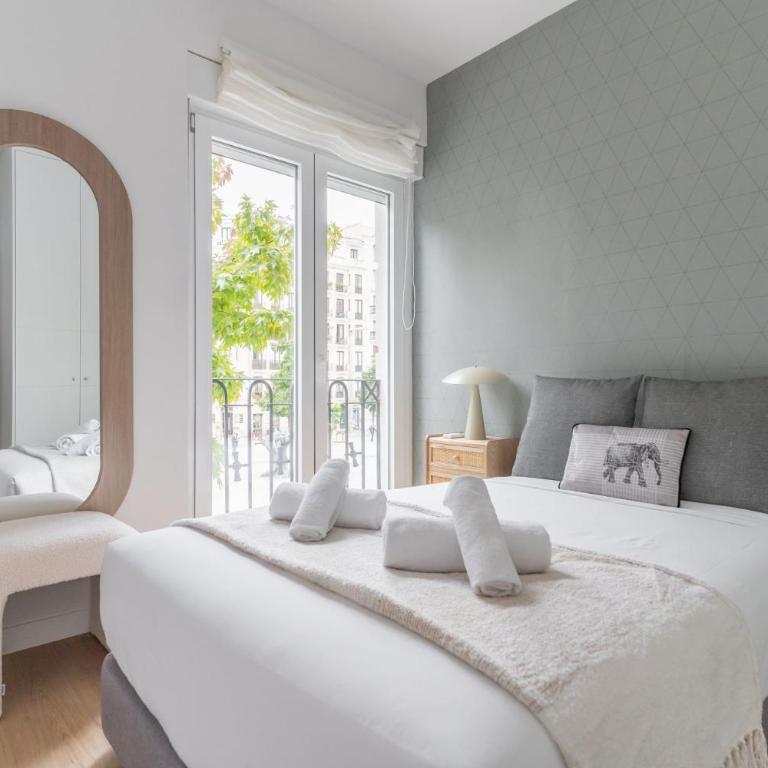 Renovated Modern -4 bedrooms 2baths-Salamanca - Apartment - 22