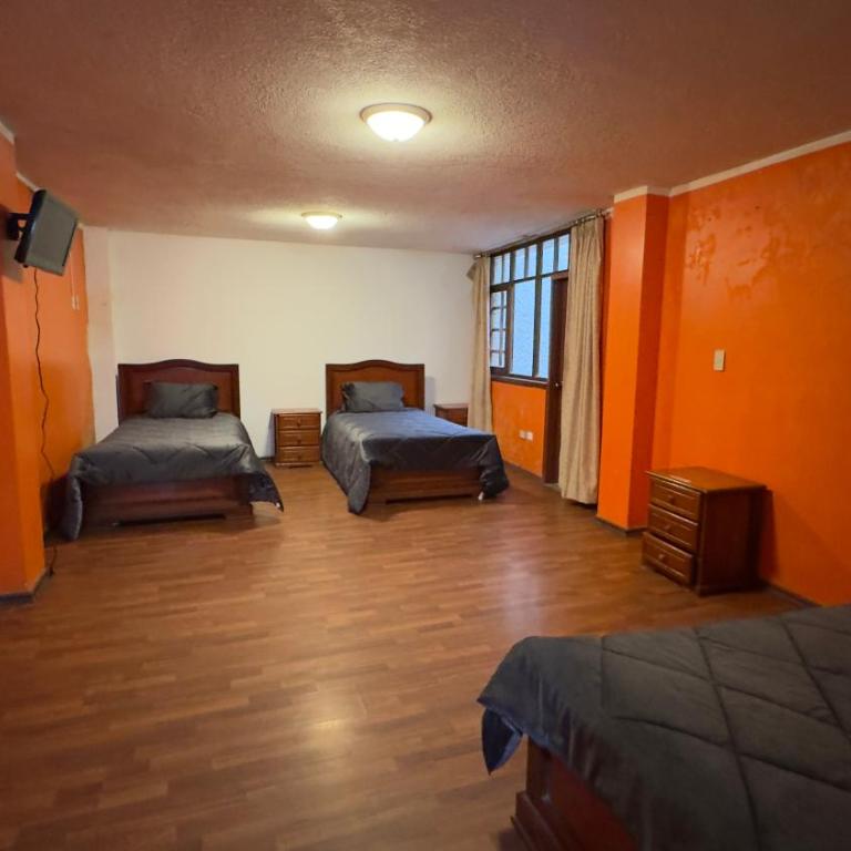 HOTEL EL REFUGIO, Salinerito - Habitación Triple - 1