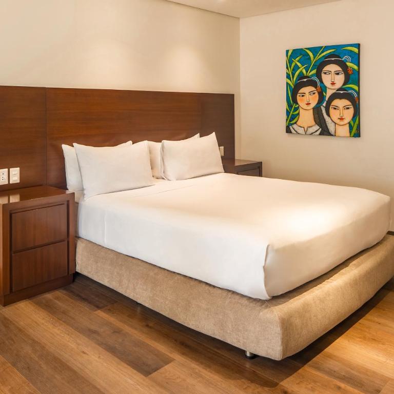 Los Tajibos, Santa Cruz de la Sierra, a Tribute Portfolio Hotel - Habitación Doble con cama grande junto a la piscina - 1