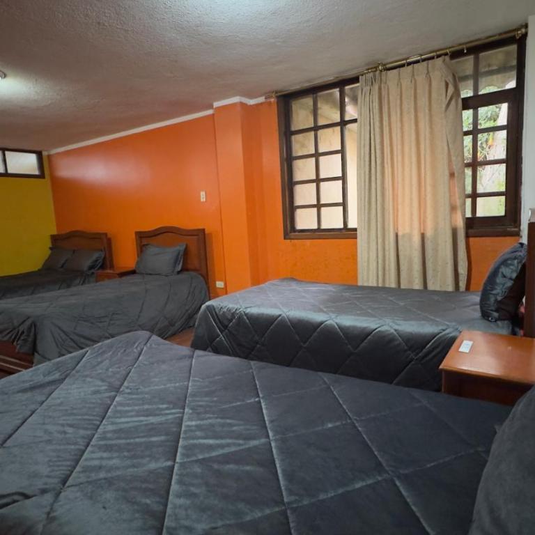 HOTEL EL REFUGIO, Salinerito - Habitación Cuádruple Clásica - 6