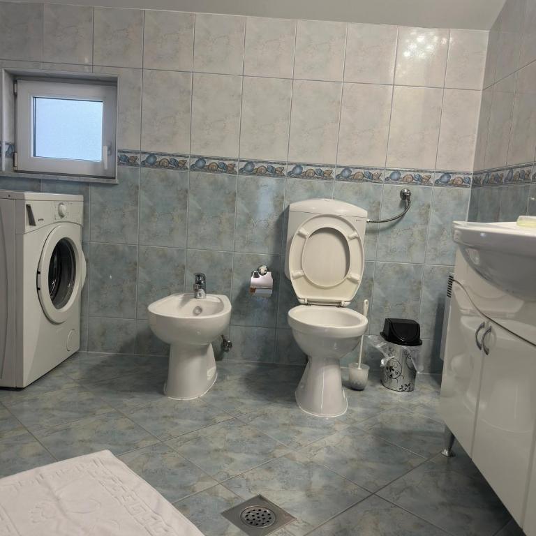 Apartments Naresi Mostar - Two-Bedroom Apartment with Balcony - 17