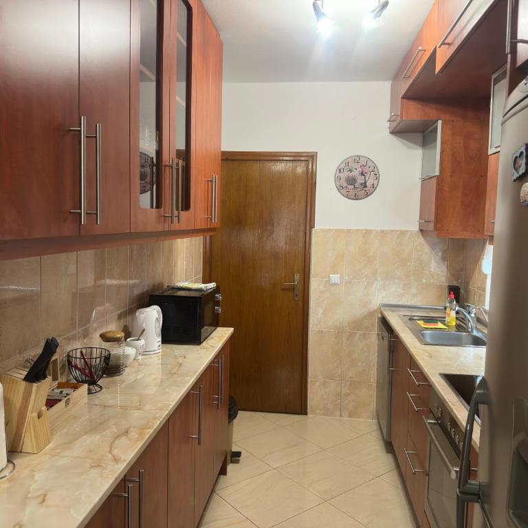 Apartments Naresi Mostar - Two-Bedroom Apartment with Balcony - 12