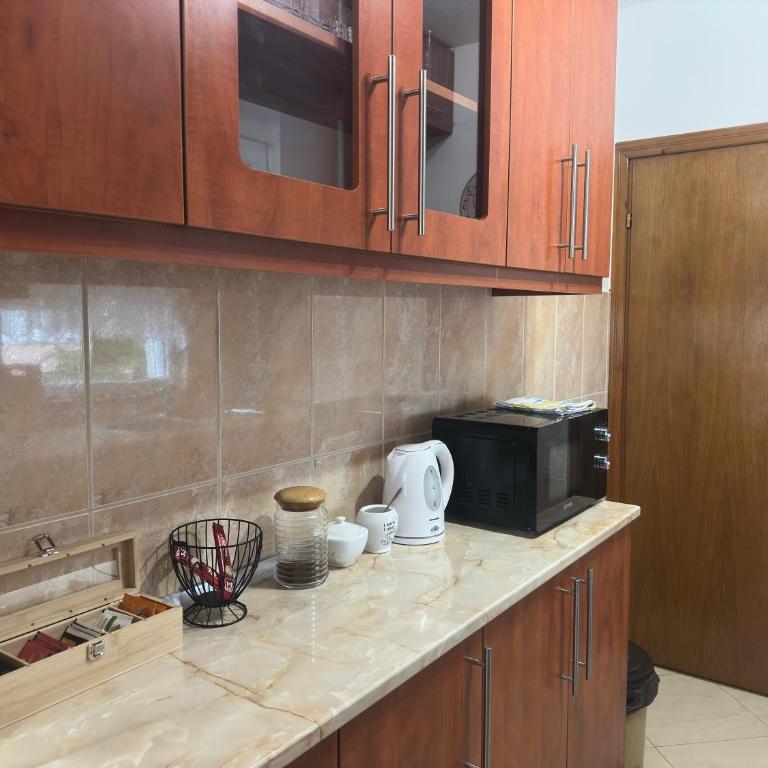 Apartments Naresi Mostar - Two-Bedroom Apartment with Balcony - 11