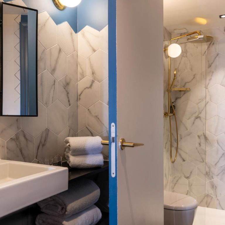 Hôtel Maxim Folies - Deux chambres Adjacentes - 3