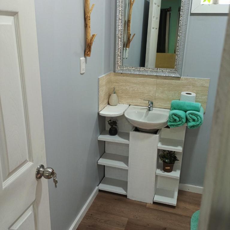 El roble cabañas - Two-Bedroom House - 5