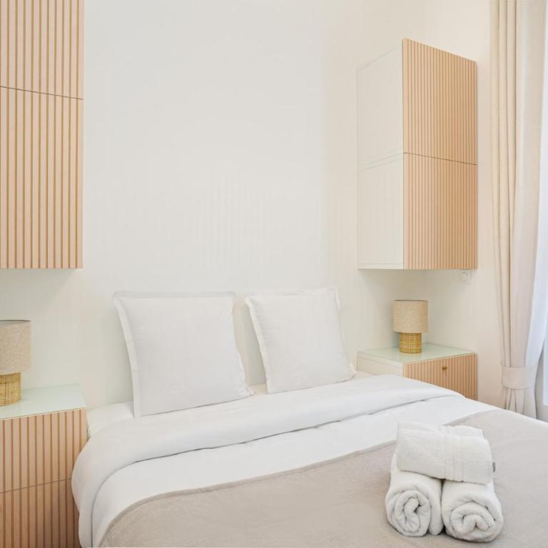 Elegant Parisian Minimalism near Arc de Triomphe - Appartement 2 Chambres - 4