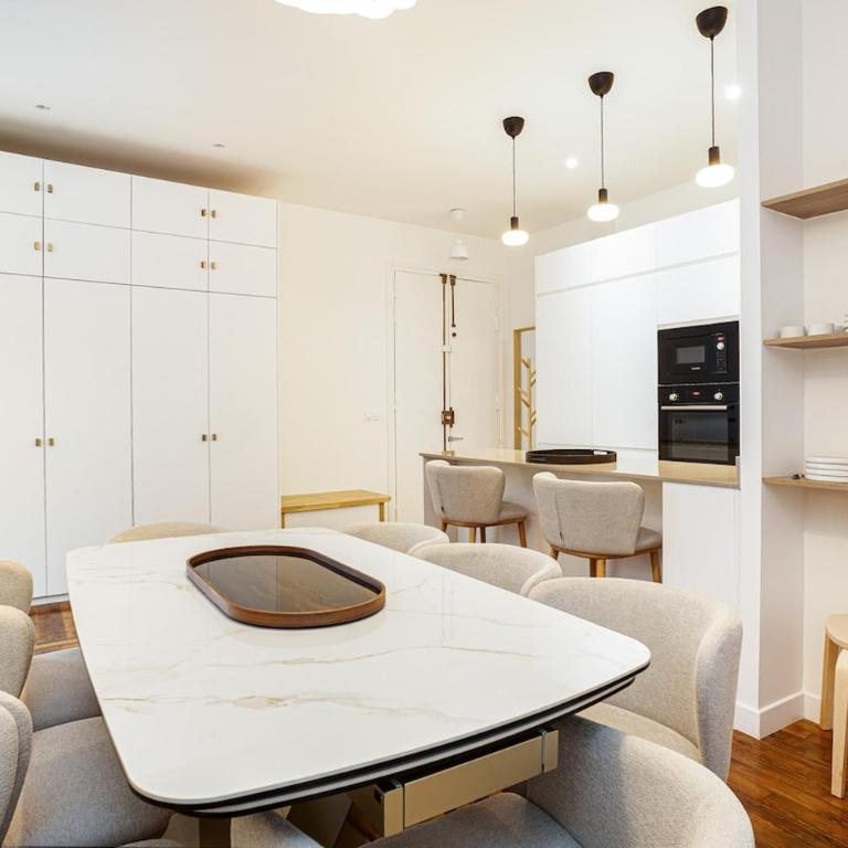 Elegant Parisian Minimalism near Arc de Triomphe - Appartement 2 Chambres - 7