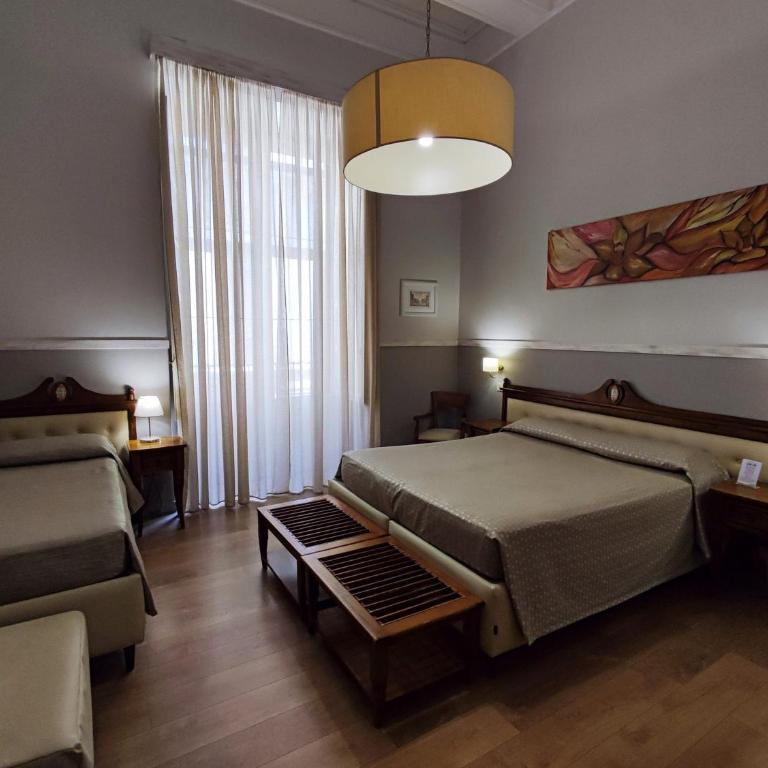La Collegiata Guest House - Family Room - 1