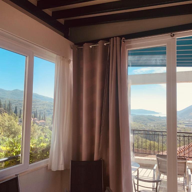 Iris Lucici Aparts - One-Bedroom Apartment - 12