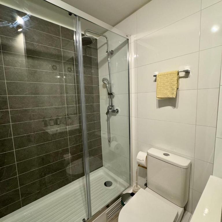 Moderno departamento en Las Condes - One-Bedroom Apartment - 11