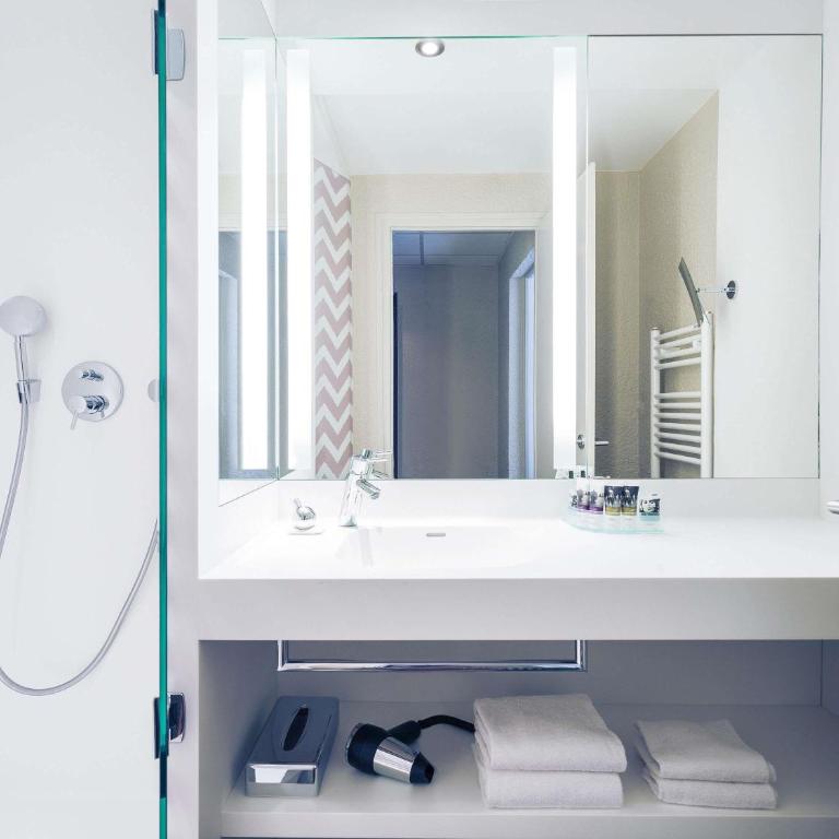 Mercure Annecy Centre - Chambre Privilège - 9