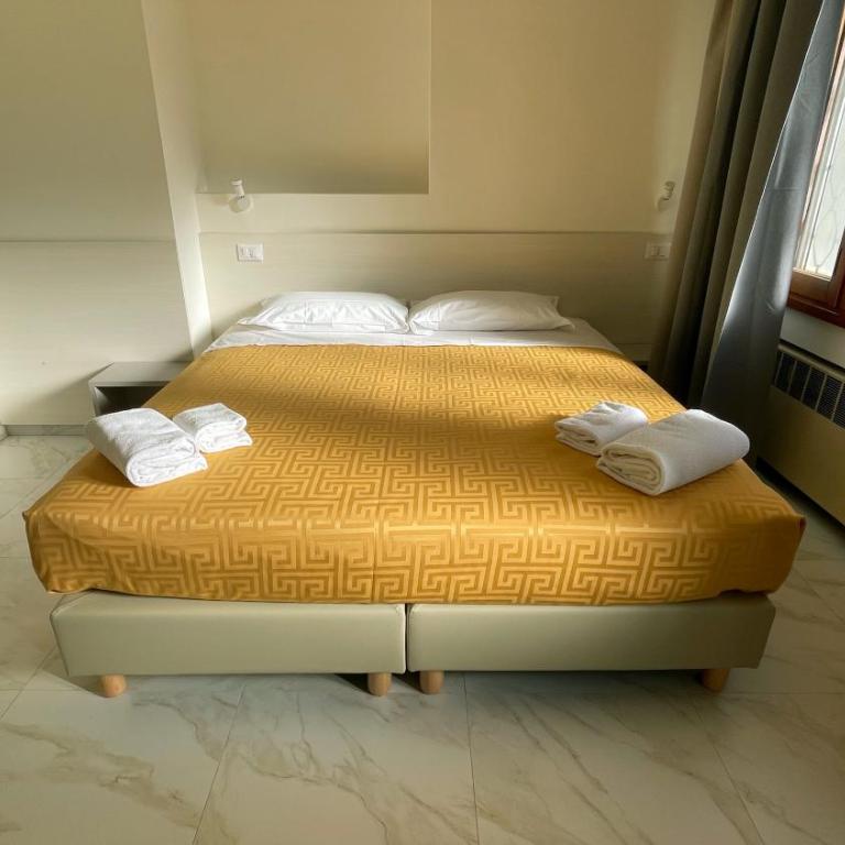 M9 Rest House Venice - Deluxe Double Room - 3