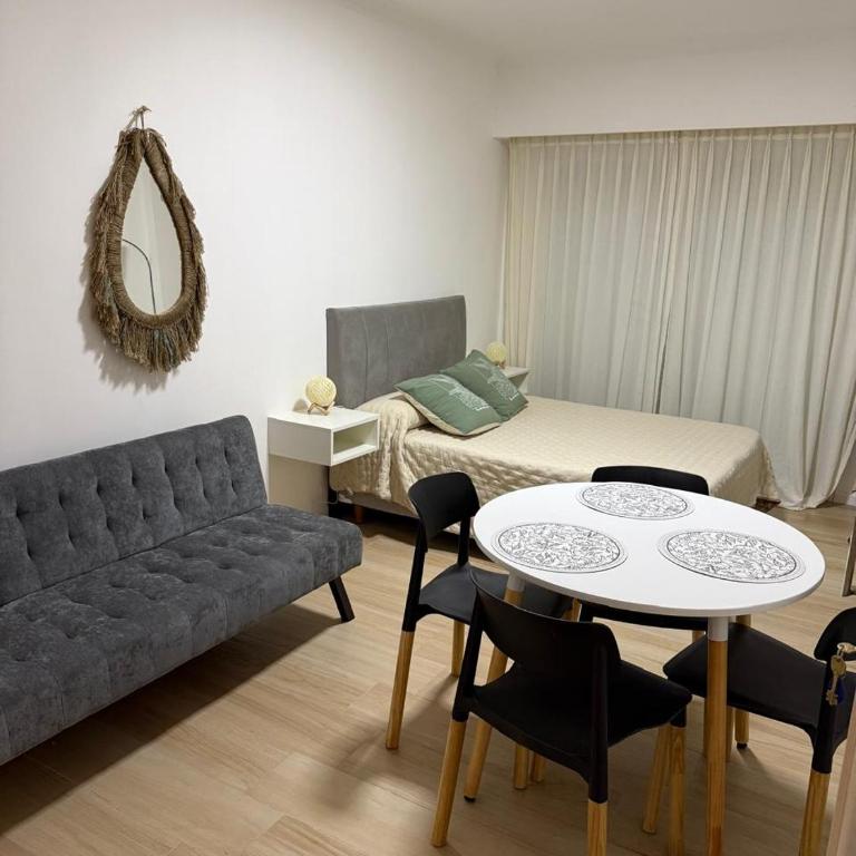 Monoambiente zona Aldrey y Guemes - Apartamento de 1 dormitorio - 1