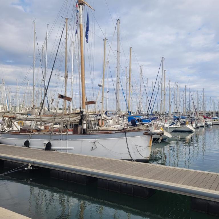 Bleu horizon Canet - Three-Bedroom Apartment - 31