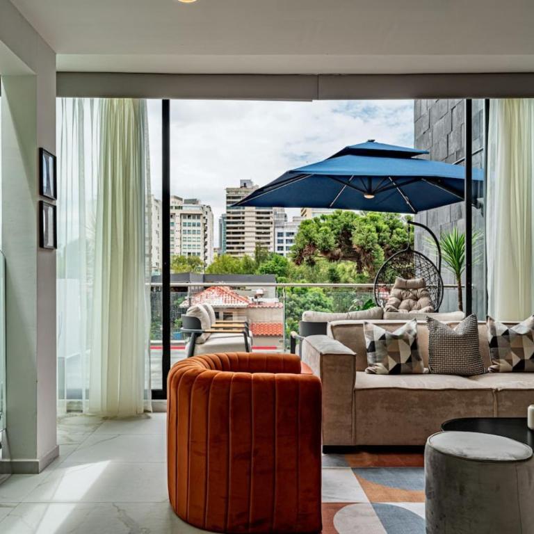 Exquisite Rooftop Retreat Near Lincoln Park - Apartamento - 5