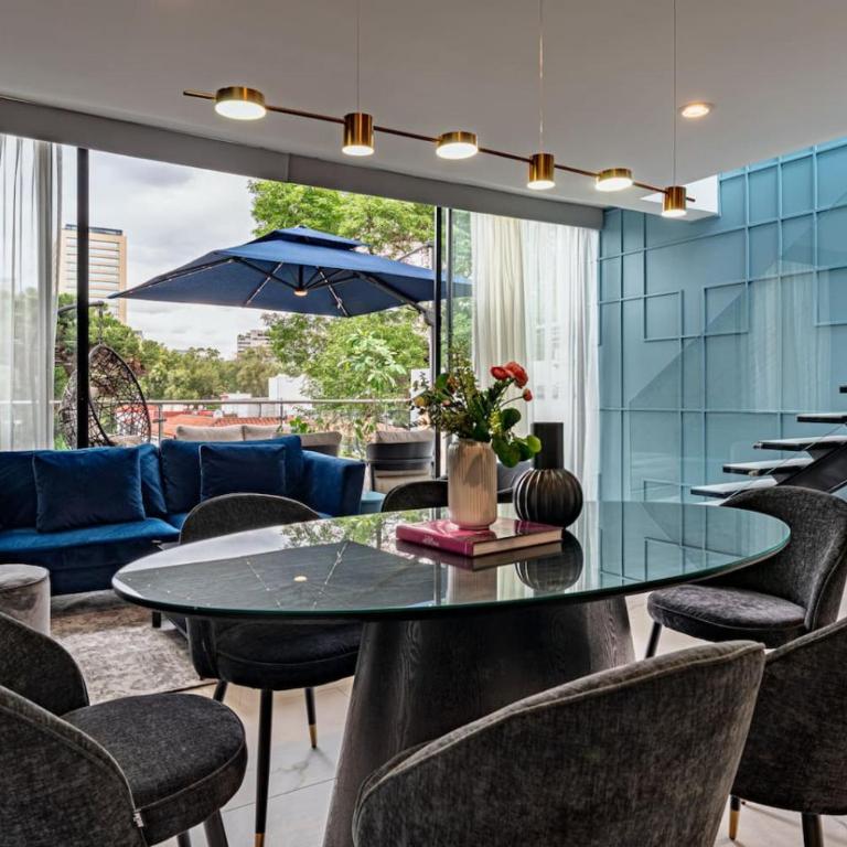 Two-in-One Group Haven with Terrace, Wifi & Comfort - Appartement - 29
