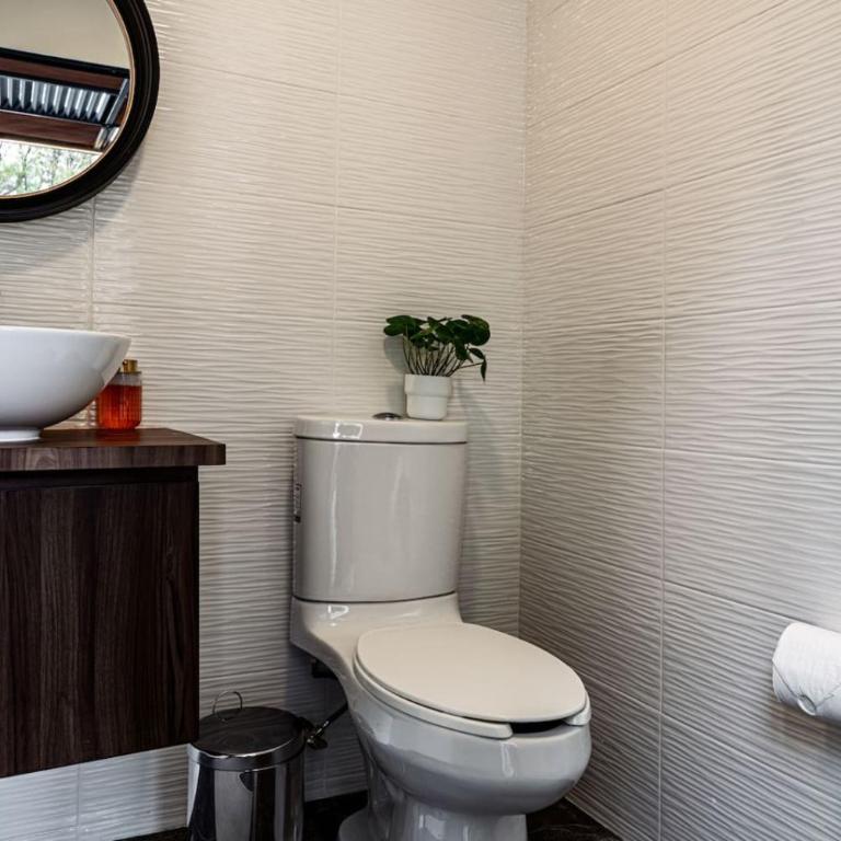 Two-in-One Group Haven with Terrace, Wifi & Comfort - Appartement - 37
