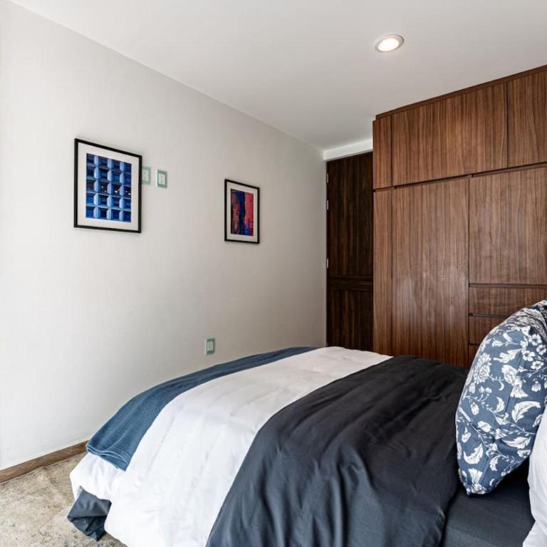 Two-in-One Group Haven with Terrace, Wifi & Comfort - Appartement - 50