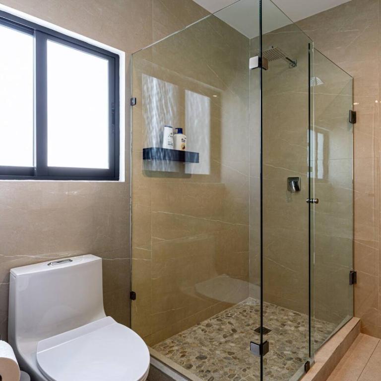 Two-in-One Group Haven with Terrace, Wifi & Comfort - Appartement - 54