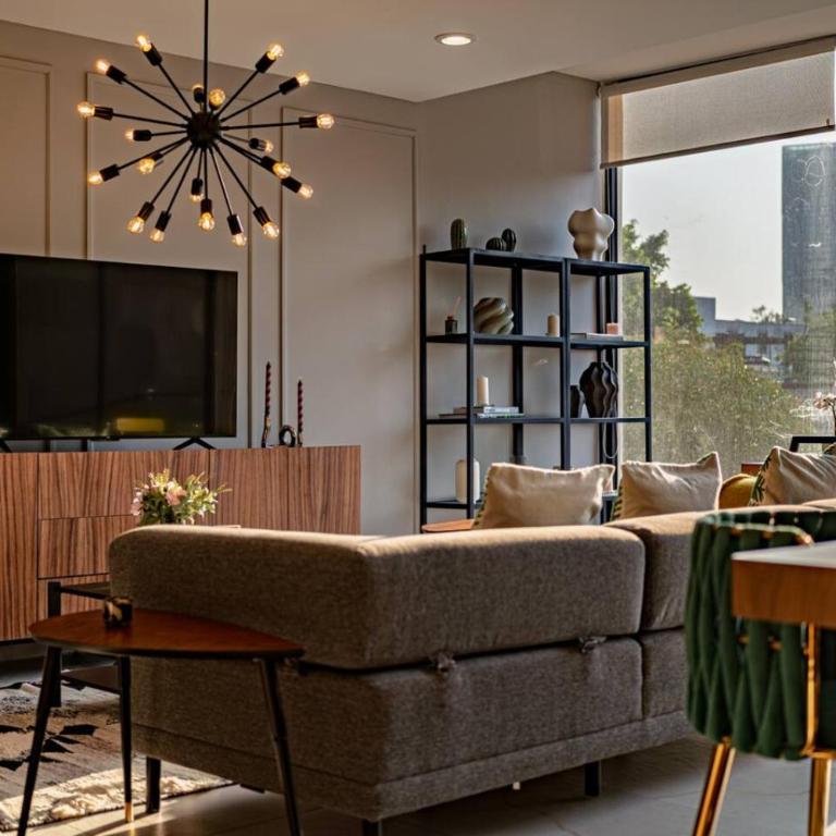 Friends & Family 2-Unit Combo, Rooftop City Views - Appartement - 62